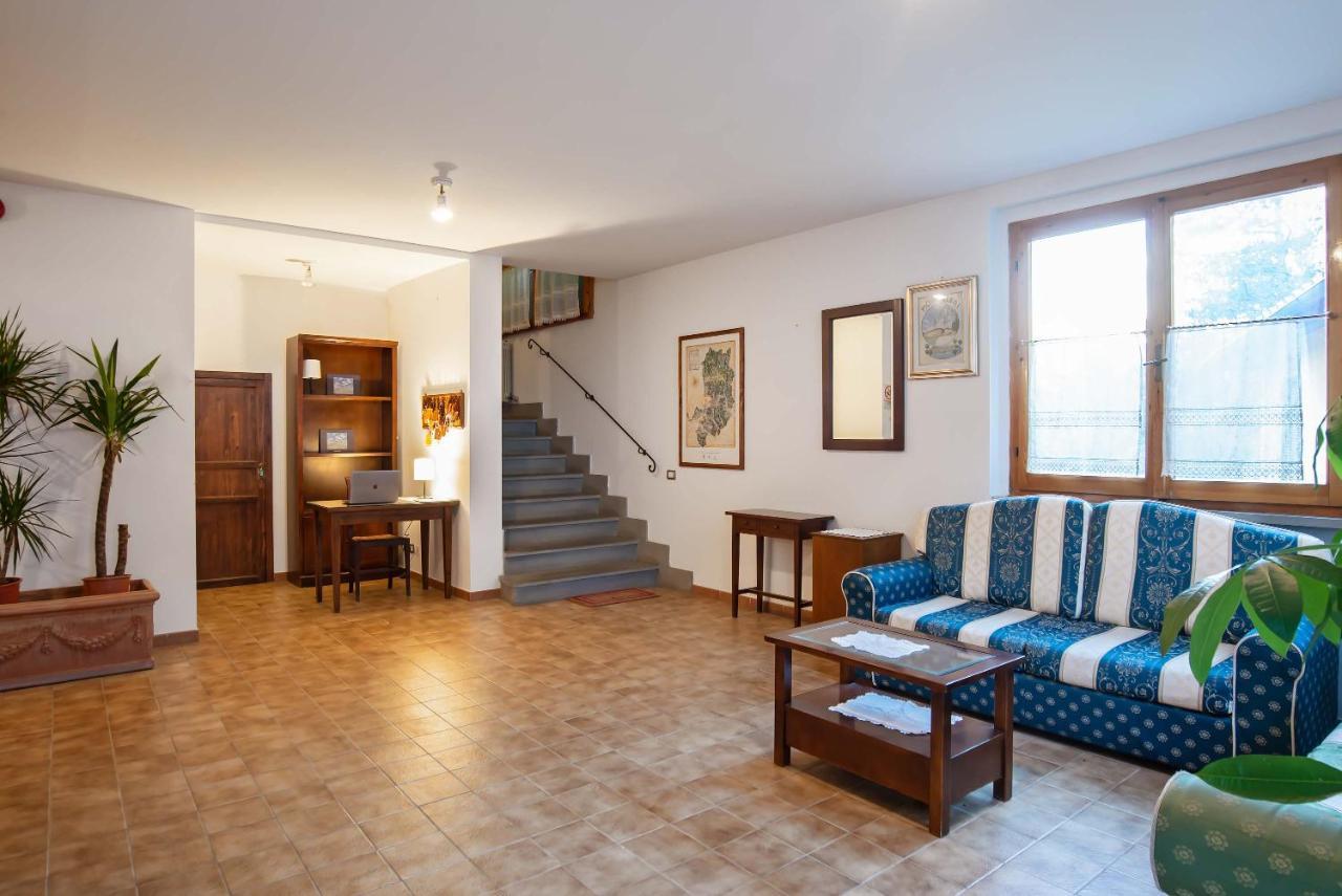 מלון ויקיו Residenza Di Campagna Montelleri מראה חיצוני תמונה